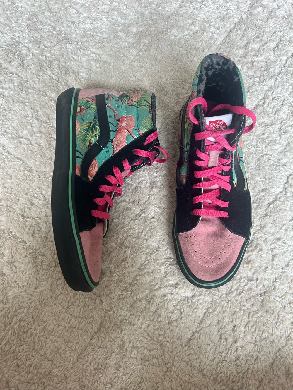Vans custom design flamingo pink women’s size 8.5 hi top green lace up